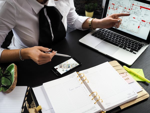 real estate consulting image
